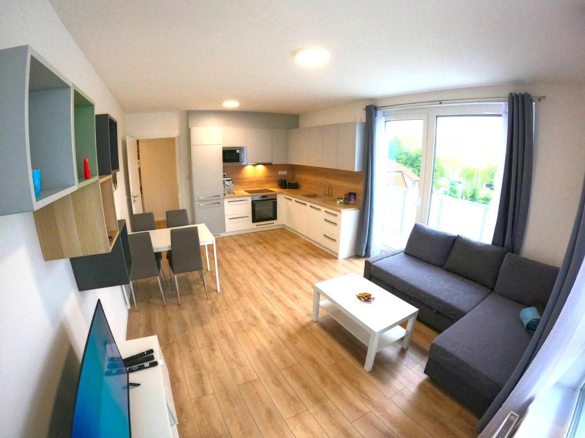 Brand New Apartment By Hockey Stadium Bratislava Dış mekan fotoğraf
