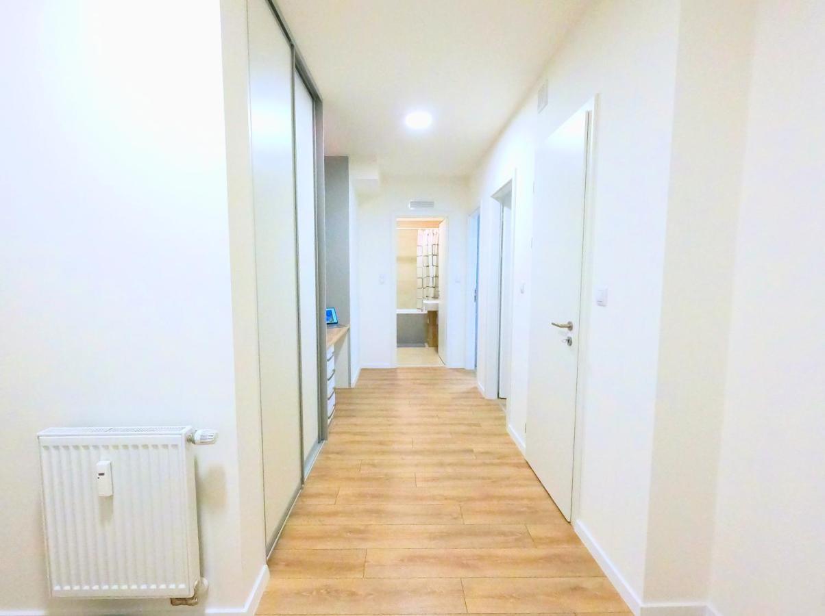 Brand New Apartment By Hockey Stadium Bratislava Dış mekan fotoğraf