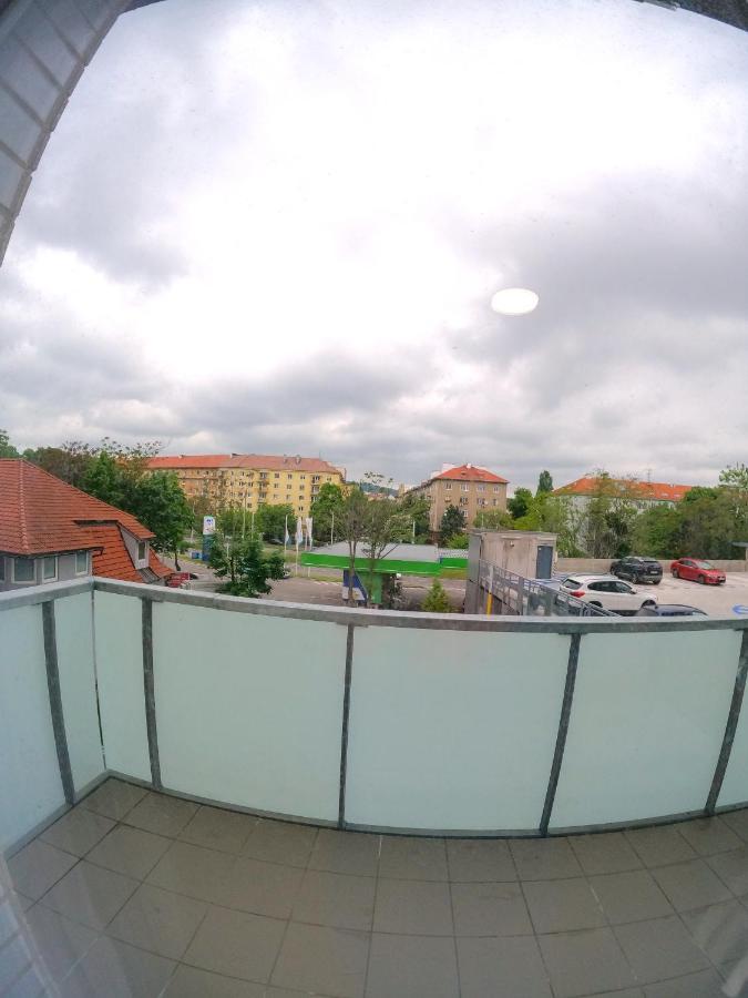 Brand New Apartment By Hockey Stadium Bratislava Dış mekan fotoğraf
